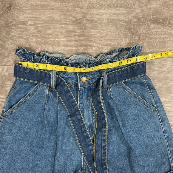 Shein Retro High Rise Pleated Paper Bag Waist Denim Jean Shorts 4 - Picture 4 of 11